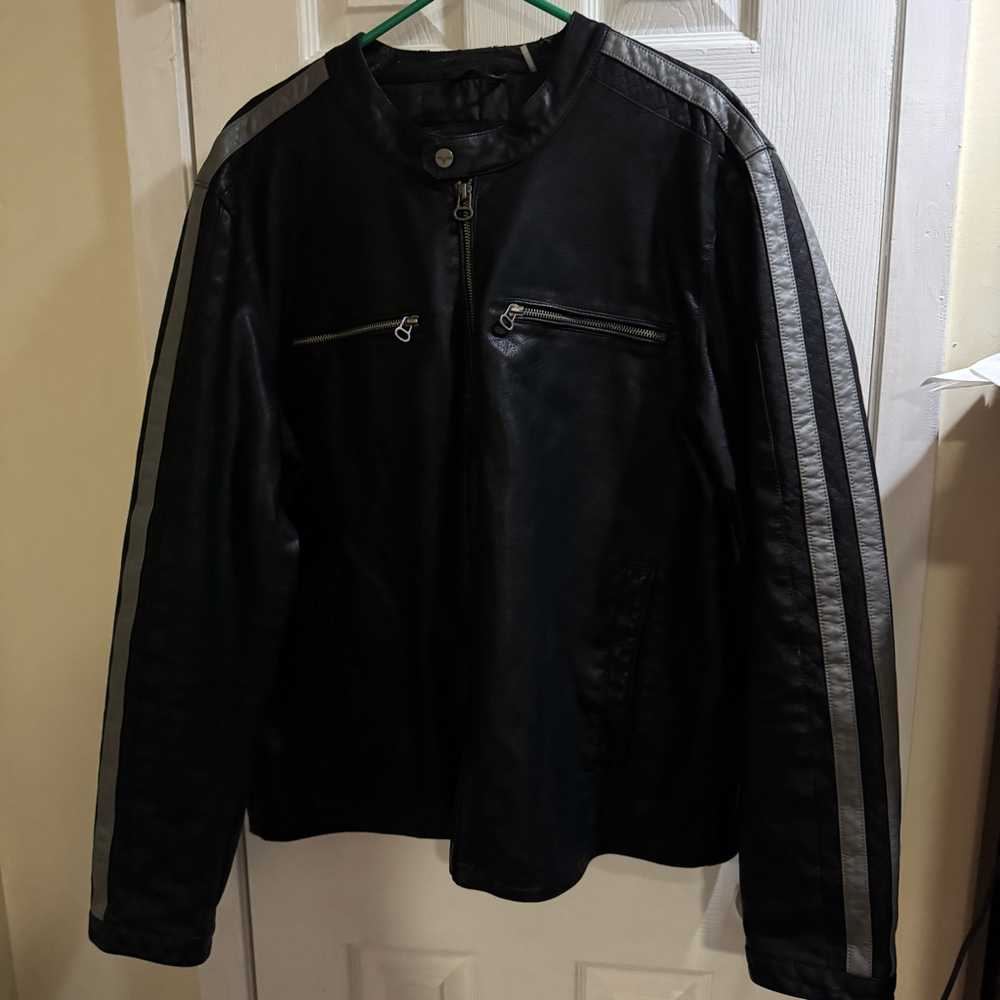 Wilsons Cycle Men’s Black Moto Faux Leather Jacket Reflective Stripe Biker XXL